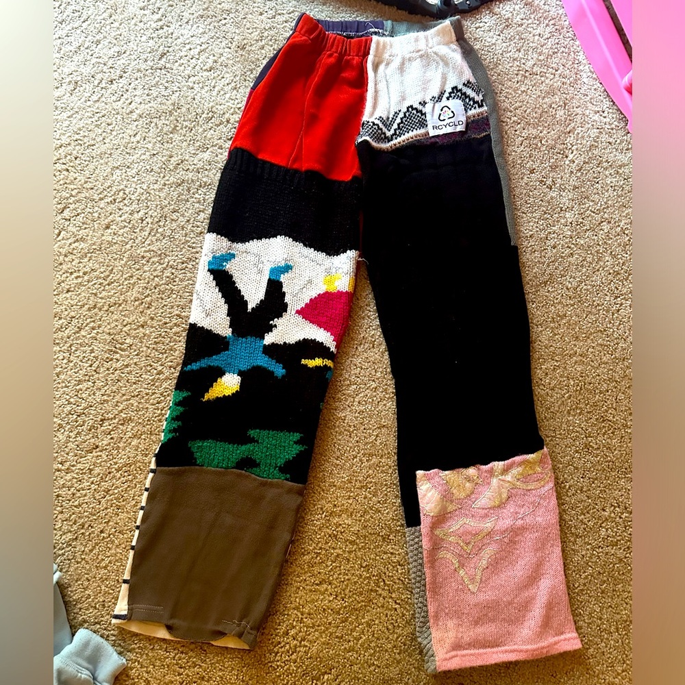 Recycled sweater lounge pants
